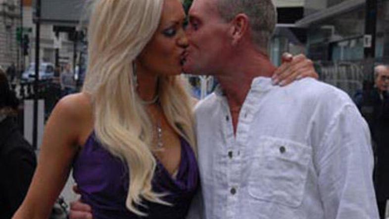 Gazza je prijateljeval tudi z Emmo Kate Dawson.