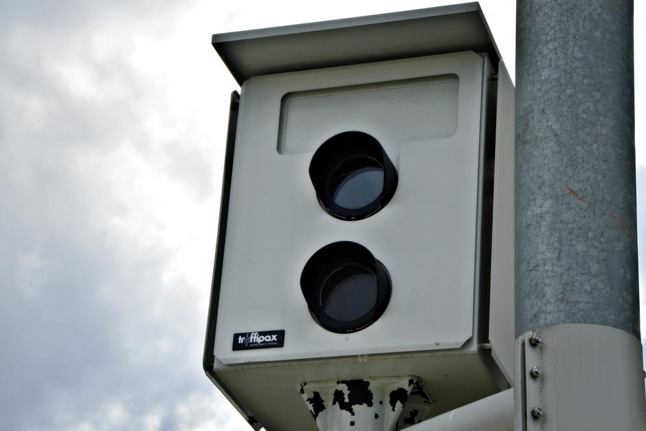 Radar merilnik hitrosti | Avtor: Andrej Leban