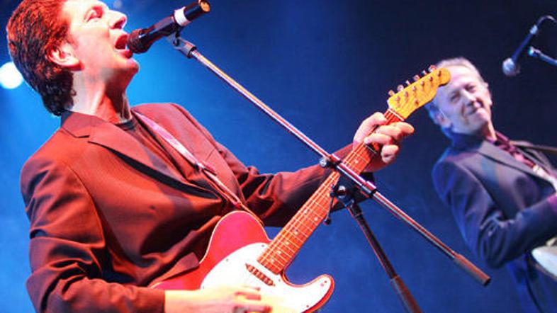 Bajaga bo nastopil v četrtek ob 21. uri v ljubljanski Cvetličarni – vstopnice po