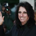 Alice Cooper (4. februar 1948)
