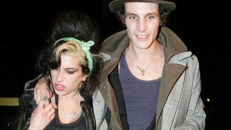 Amy Winehouse je spet samska. (Flynet/JLP)