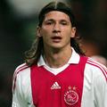 Srbski napadalec amsterdamskega Ajaxa, Marko Pantelić je v 14. minuti tekme prot
