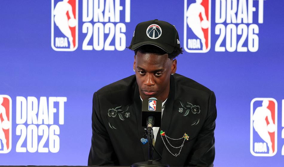 Dybantsa izbran pred Petersonom, Carr prek New Yorka k Lakers