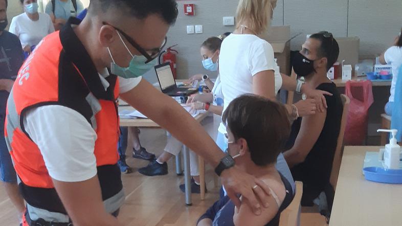 Cepljenje proti covidu-19, Gorenja vas