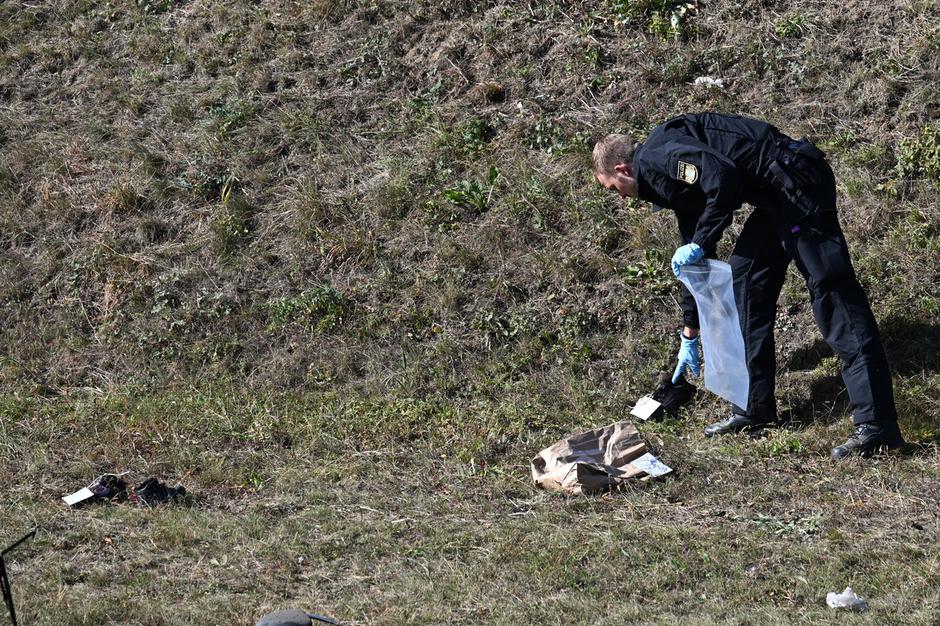 prometna nesreča kombija z migranti na Bavarskem | Avtor: Profimedia