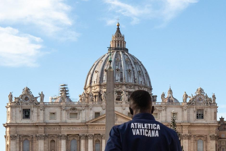 Athletica Vaticana | Avtor: Reševalni pas/Twitter