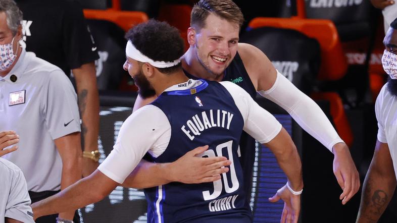 Luka Dončić in Seth Curry