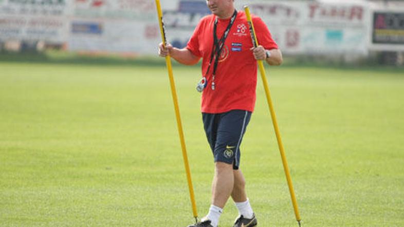 Selektor Matjaž Kek je jasno in glasno povedal, da je cilj uvrstitev na novo vel