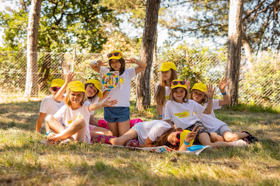 Tuš pričarajmo nasmeh | Avtor: Tuš