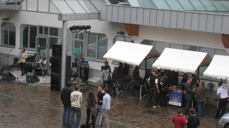 V prostorih Blejskega mladinskega centra deluje tudi infotočka Kluba radovljiški