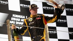 Räikkönen pokal stopničke VN Abu Dabija Dhabi Dabi formula 1