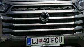 ssangyong musso grand