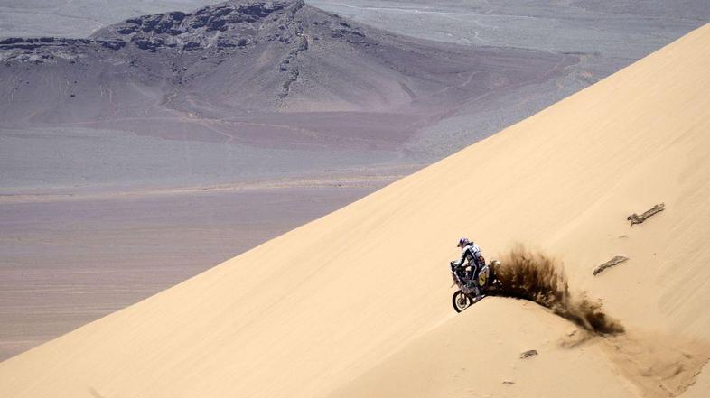 španec Marco Coma je na deveti etapi relija Dakar za štiri sekunde ugnal vodilne