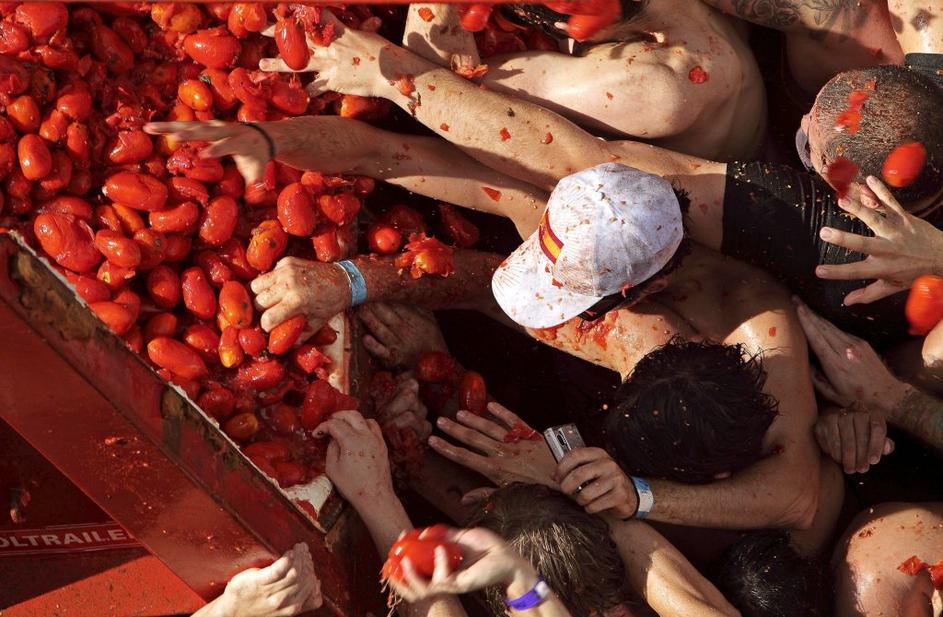 Festival Tomatina v Španiji.
