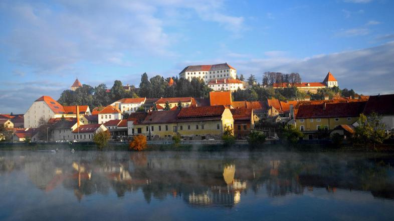 Med šest projektov je ministrstvo razdelilo 10 milijonov evrov. Prag financiranj