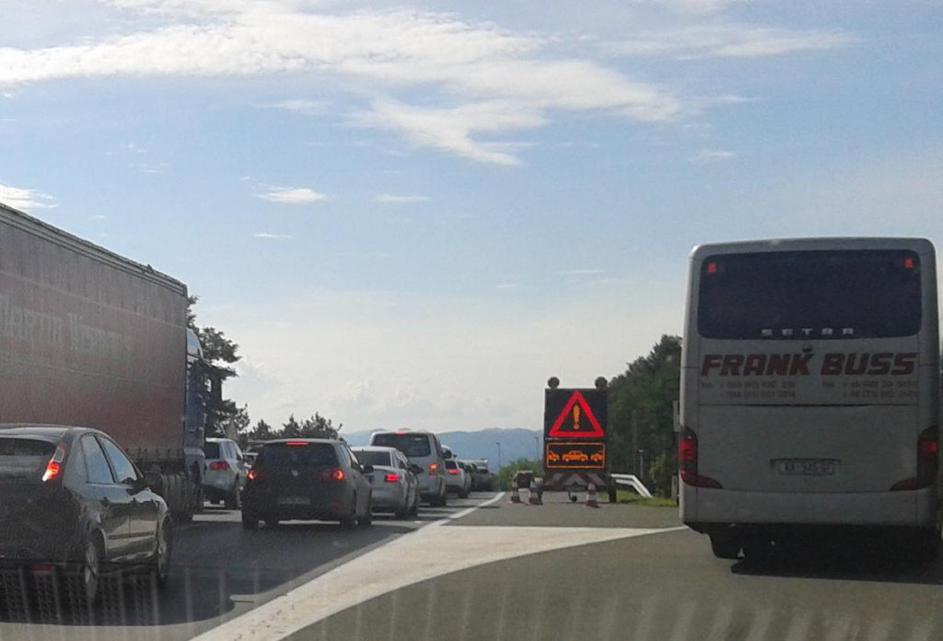 Gneča na dolenjski avtocesti