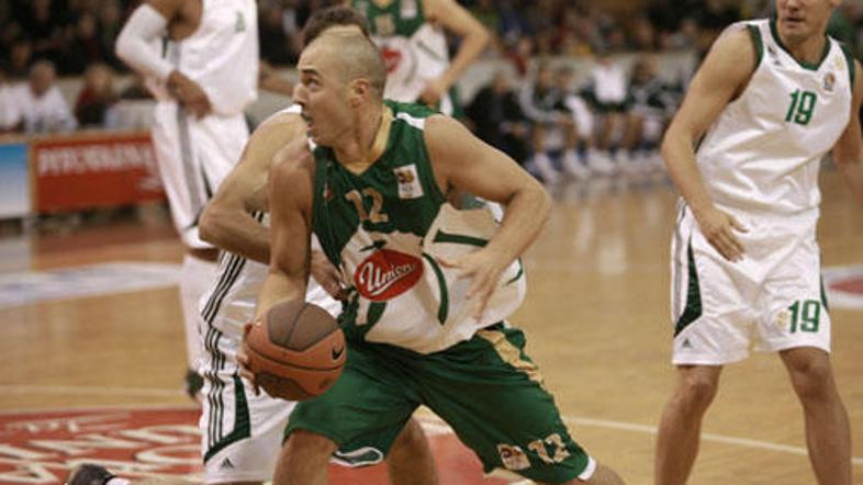 Marko Milič je bil s 13 točkami prvi strelec Olimpije. Union Olimpija Panathinai