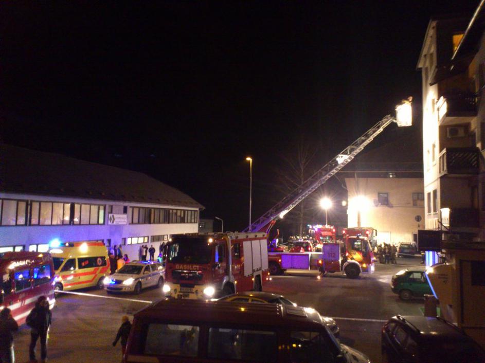 Posredovanje pri požaru v Kropi