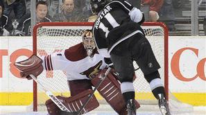 Anže Kopitar je uspešno izvedel kazenski strel, a to ni bilo dovolj za 46. zmago