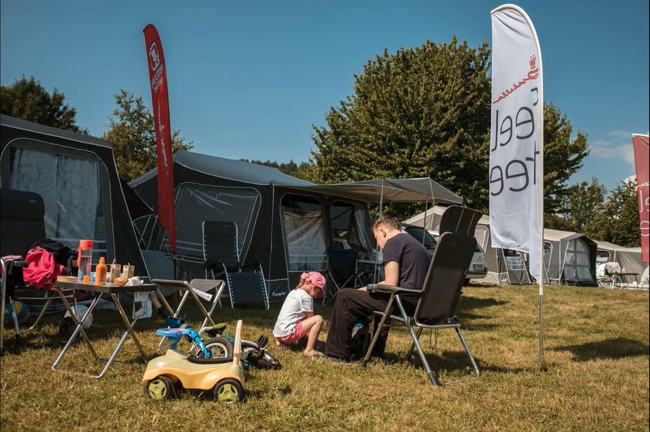 Freedom kampiranje | Avtor: strokovnjakinja za psihološko zdravljenje motenj spanja dr. Vita Štukovnik