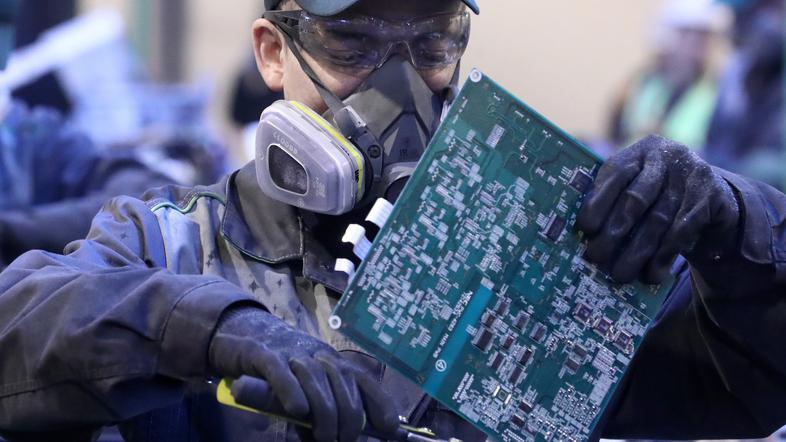 Odslužena elektronika