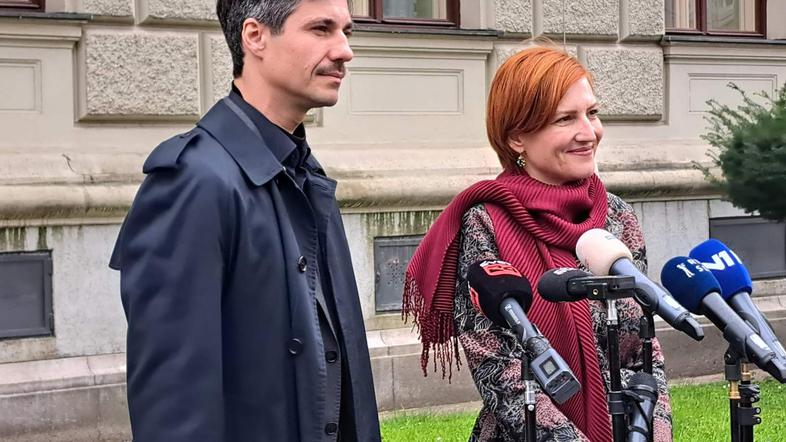 Luka Mesec Asta Vrečko