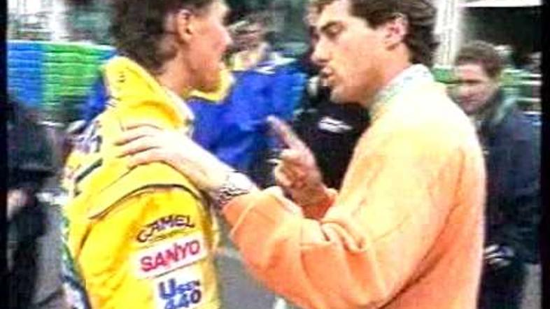 18 let nazaj je po trčenju Senna takole okrcal Schumacherja. (Foto: YouTube)