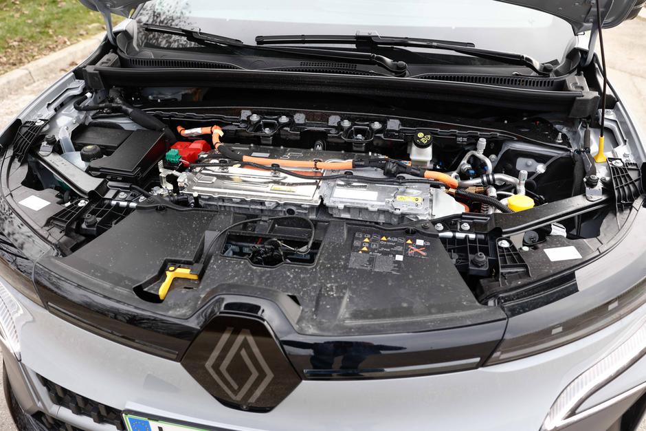 Renault Megane E-Tech | Avtor: Saša Despot