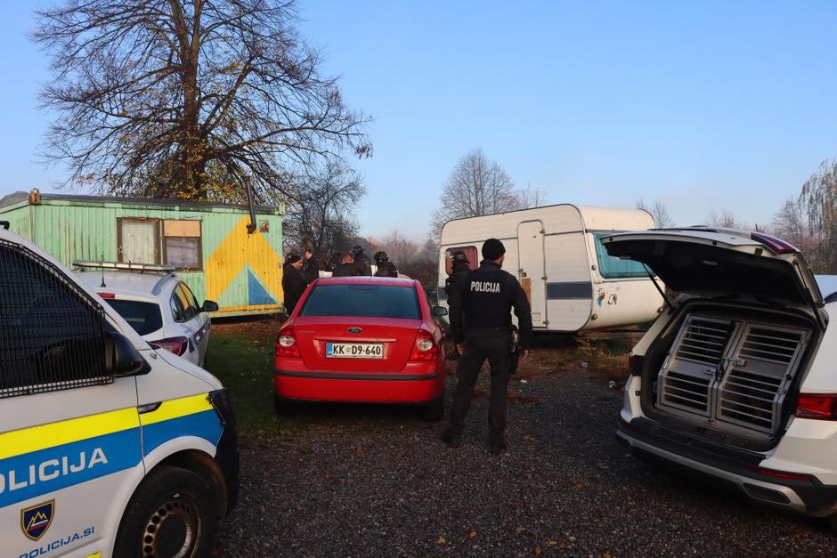 hišne preiskave v Žabjaku | Avtor: PU Novo mesto