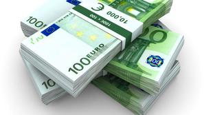 Financiranje strank v Sloveniji bi moralo biti javno, saj bi tako preprečili kad