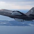 Lovec F-35