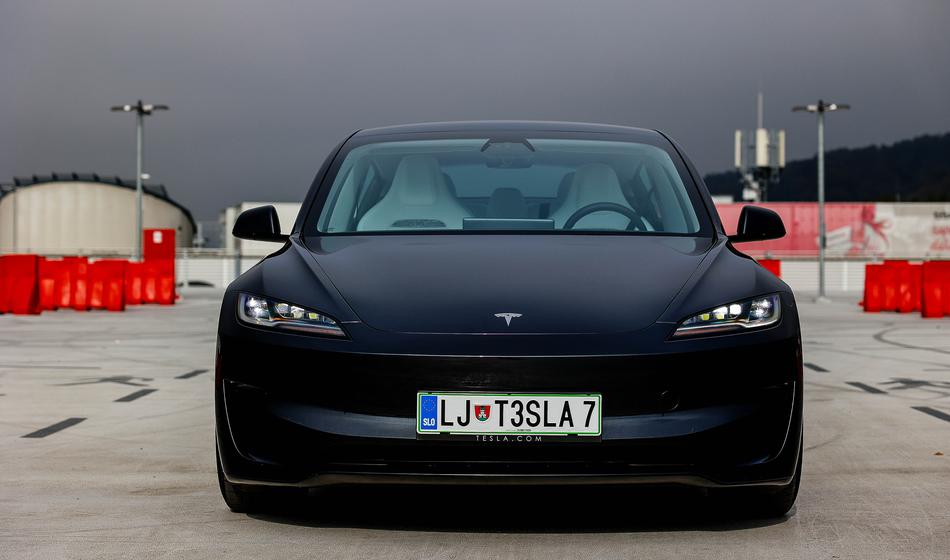 Tesla konkurentom odgovarja s cenovno ugodno različico