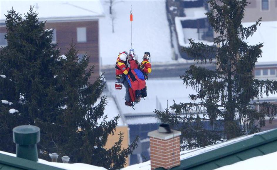 lindsey vonn schladming poškodba kolena