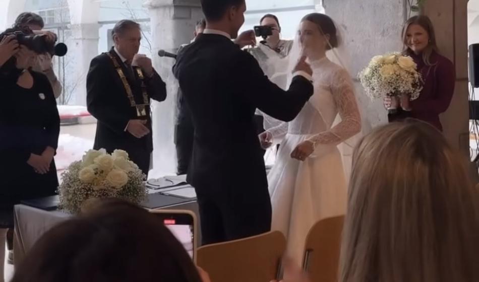 Tako razkošna je bila poroka znanega Slovenca, nevesta je nosila kar dve obleki!