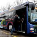 Prvi hibridni avtobus, ki stane več kot 250.000 evrov, naj bi po mnenju predstav
