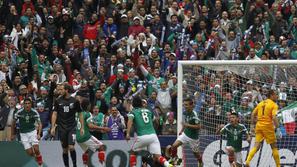 Paul Aguilar Mehika Nova Zelandija dodatne kvalifikacije za SP 2014 Azteca