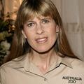 Terri Irwin piše knjigo o življenju z najslavnejšim naravovarstvenikom.