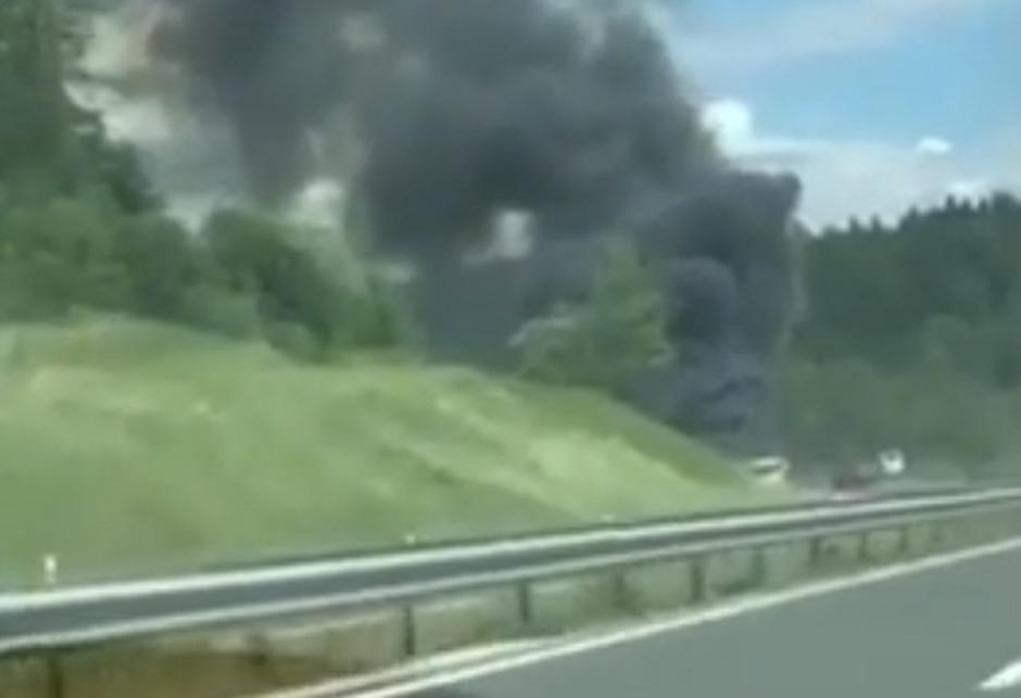 Nesreča na dolenjki | Avtor: Bralka Ilha Stopar