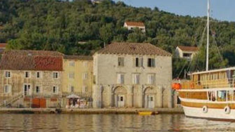 Francoza so našli mrtvega na otoku Šipan.