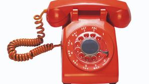 Rdeči telefon se je prvič vzpostavil med ZDA in Rusijo po Kubanski krizi leta 19