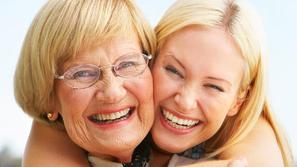 mati in hči, starši, ženska