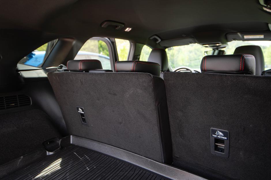 Ford družinski avto primerjava nalaganje prtljage | Avtor: Anže Petkovšek