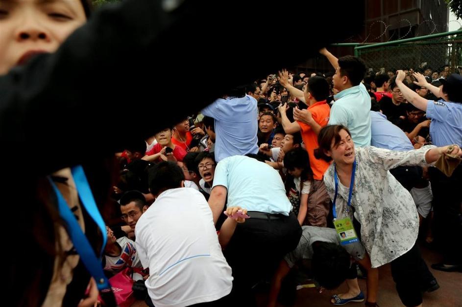 Univerza Tongji Kitajska Šanghaj David Beckham kaos stampedo incident