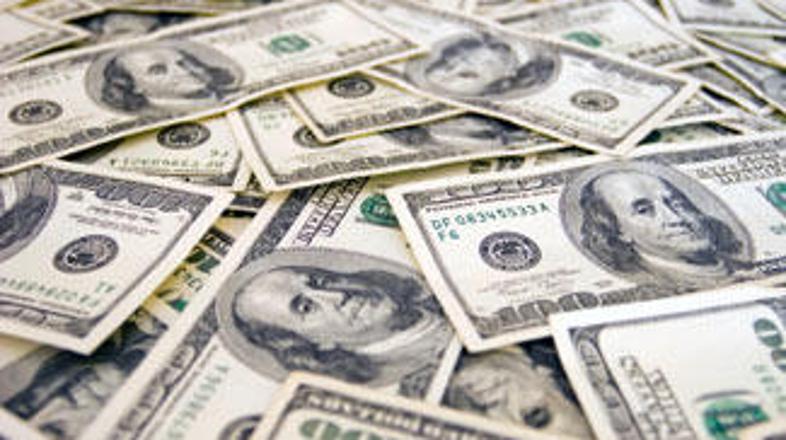 Srečni dobitnik bo s seboj odnesel precejšen kup denarja.