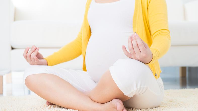 nosečnost joga
