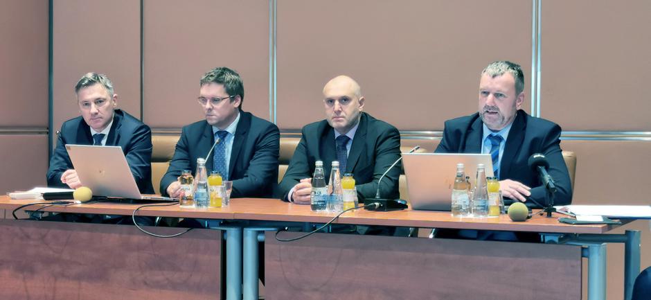 Drago Kavšek, Petrol, Sandi Kavalič ,Gen-I, Jurij Klančnik, Eles, Sebastijan Roudi, ECE, novinarska konferenca, net metering | Avtor: Žurnal24 