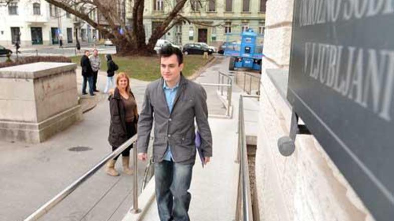 Omar Naber je bil zaradi nasilništva obsojen na sedem mesec pogojne kazni.