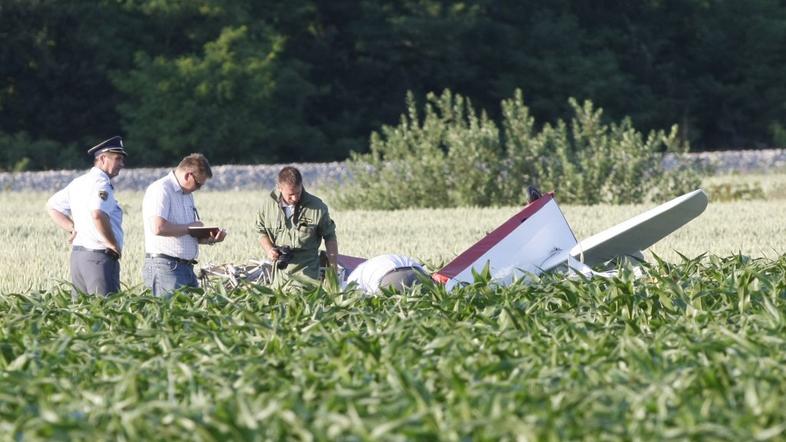Strmoglavljeno letalo pri Ptuju