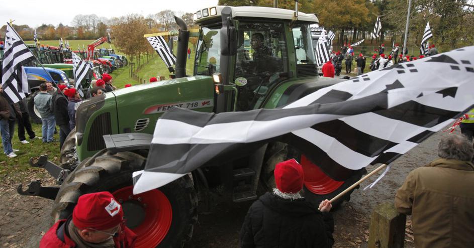 Francija ceste blokada tovornjaki