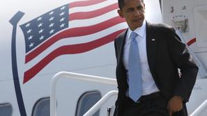 Presumptive Democratic presidential nominee Senator Barack Obama (D-IL) arrives 